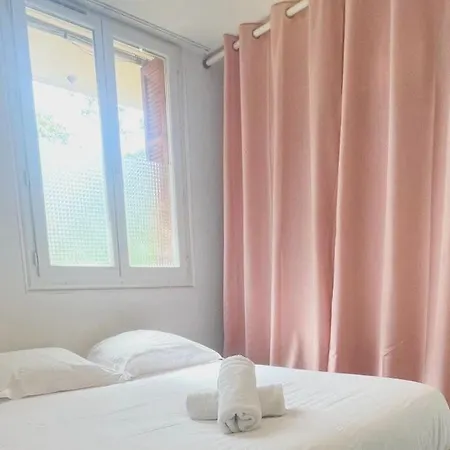 Centre Joli T2 Grandval Appartement Ajaccio (Corsica)