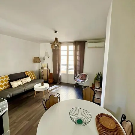 Centre Joli T2 Grandval Ajaccio (Corsica)