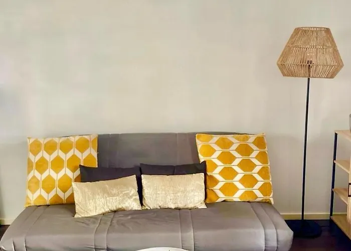 Daire Centre Joli T2 Grandval