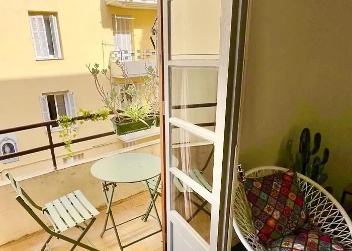 Daire Centre Joli T2 Grandval